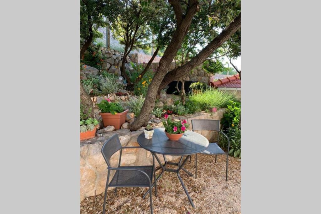 Villa Diana: Cozy 2-Bedroom Home In Dubrovnik Apartment
