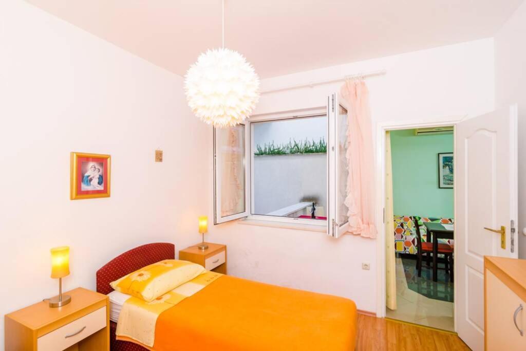Apartman Villa Diana: Cozy 2-Bedroom Home In Dubrovnik *