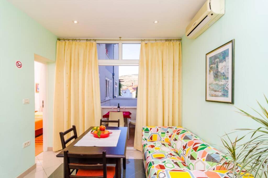 Villa Diana: Cozy 2-Bedroom Home In Dubrovnik *